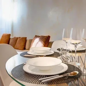 https://1881-luxury-suites.hotelinveneto.com